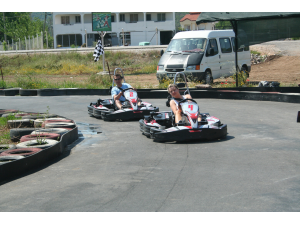 Go Kart